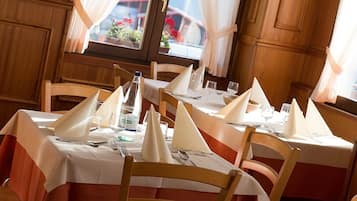 Café da manhã continental grátis todos os dias