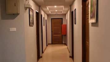 Lorong