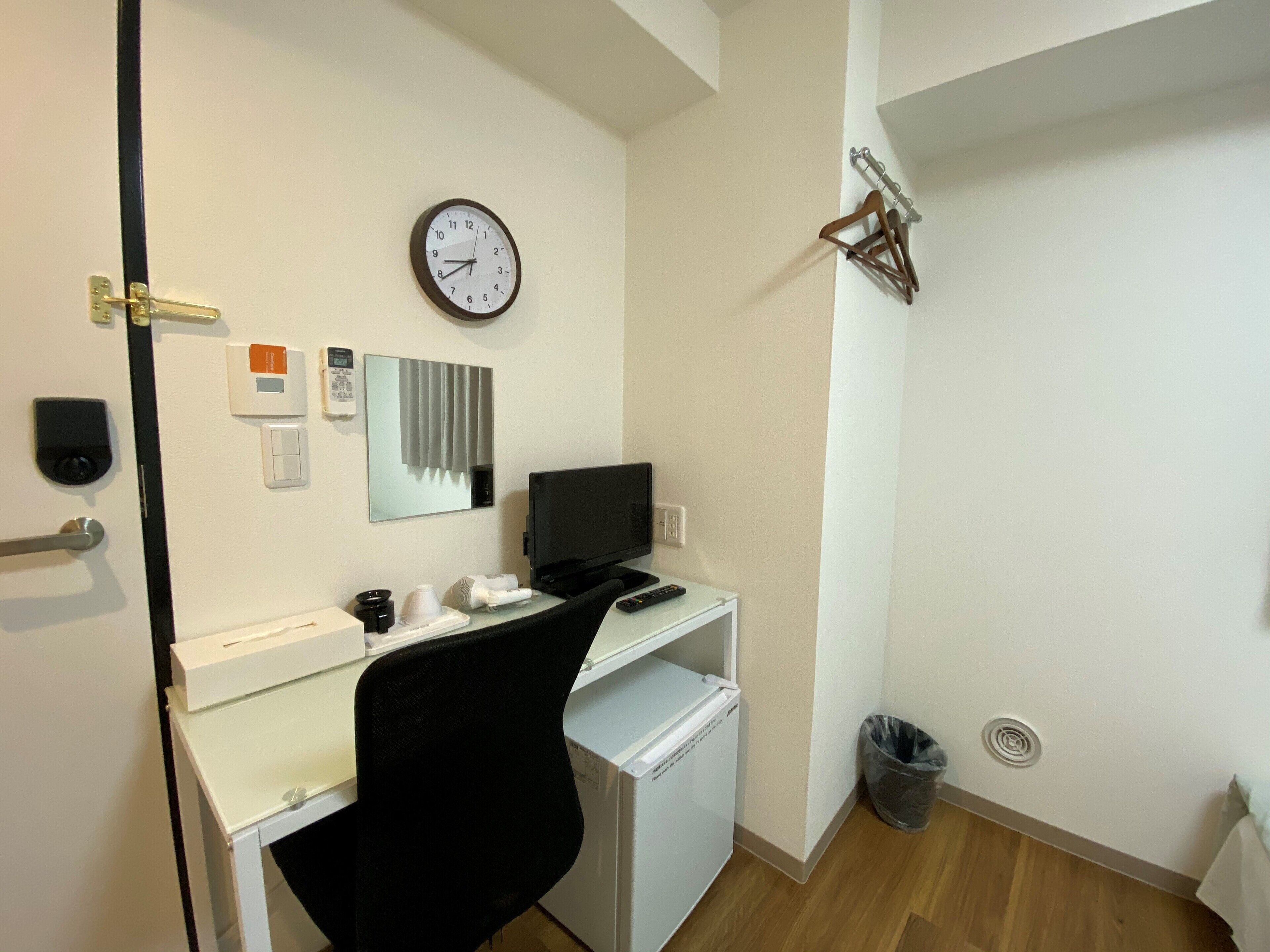 1 bedroom, desk, laptop workspace, blackout curtains