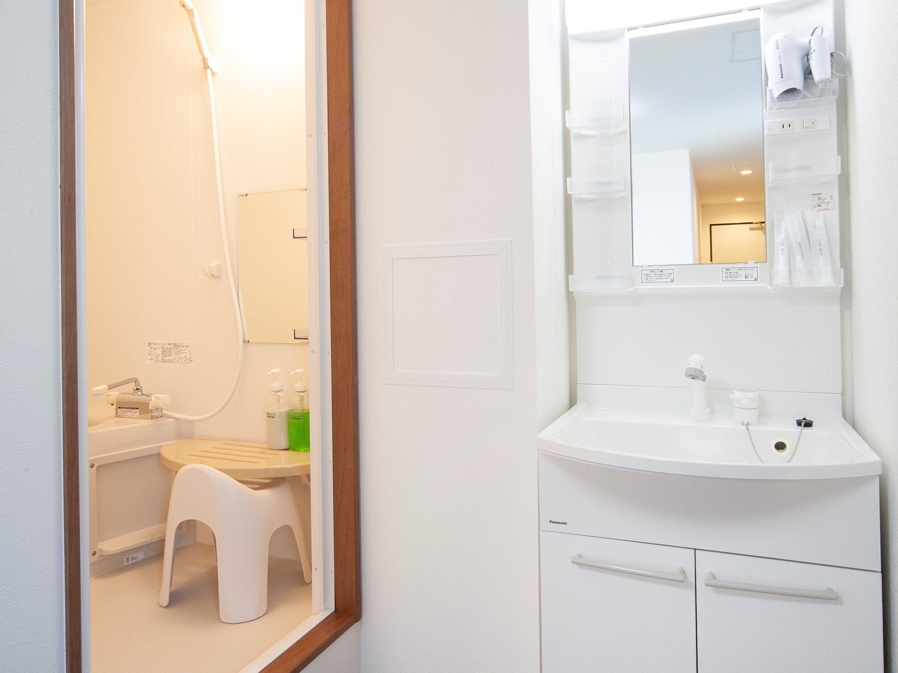 1 bedroom, desk, laptop workspace, blackout curtains