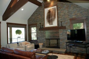 TV, fireplace - Luxury Mountain Cabin just steps to a ski trail (Mt. Crested Butte)