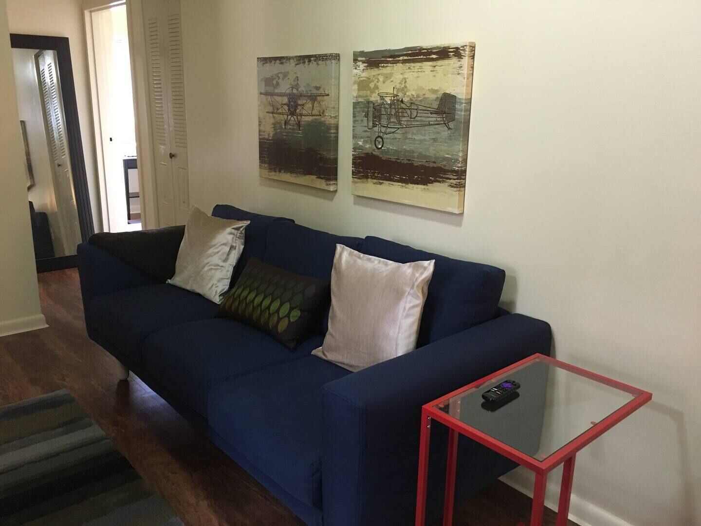 1715 1F · Comfy Family Friendly /Parking Avail-20Min to NYC