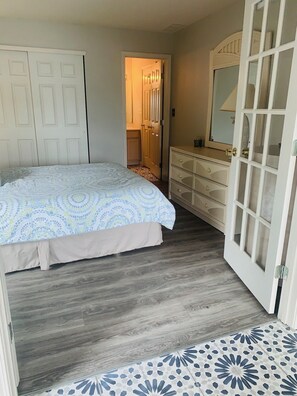 3 habitaciones, tabla de planchar con plancha y wifi gratis 
