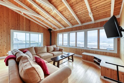 Charming oceanfront home w/ stunning views & wraparound deck - steps from beach