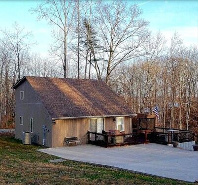 Lake House Hideaway, 1 milla por encima de Jamestown Marina !!