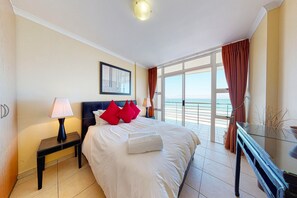 2 عدّة غرف نوم ومكواة/لوح كي وواي فاي مجانًا وملاءات أسرّة