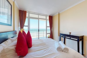 Apartemen Klasik | 2 kamar tidur, setrika/meja setrika, Wi-Fi gratis, dan seprai linen