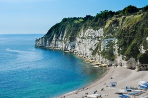 ใกล้ชายหาด