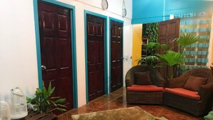 Unclassified image, 5 of 19, button - Nomadas Paradise House (Quepos)