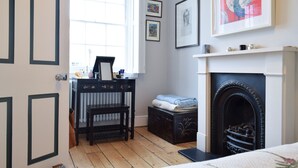 Room - 2 Bedroom House in Islington (London)