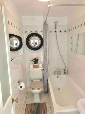LĂ€genhet (1 Bedroom) | Badrum | Handdukar