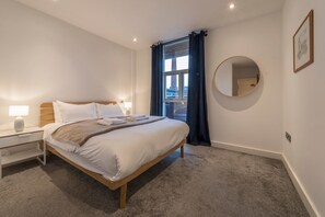 Căn hộ (1 Bedroom) | 1 phòng ngủ, bàn ủi/dụng cụ ủi quần áo, bộ trải giường 