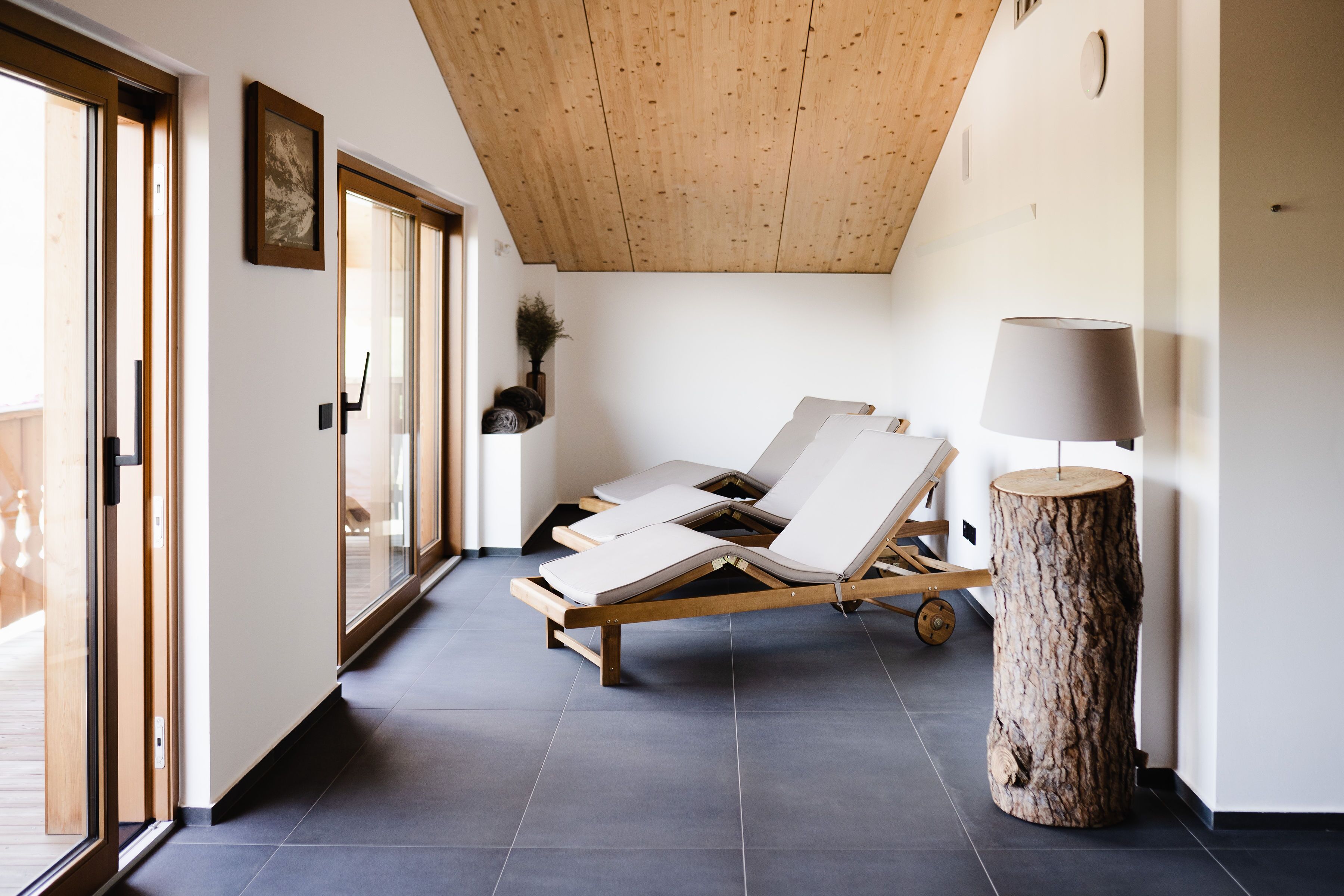 Sauna, baño de vapor y masajes 