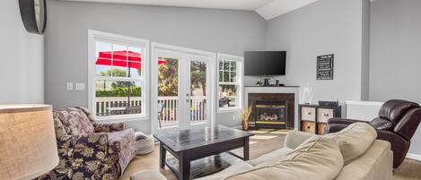 Smart TV, lareira, DVD player