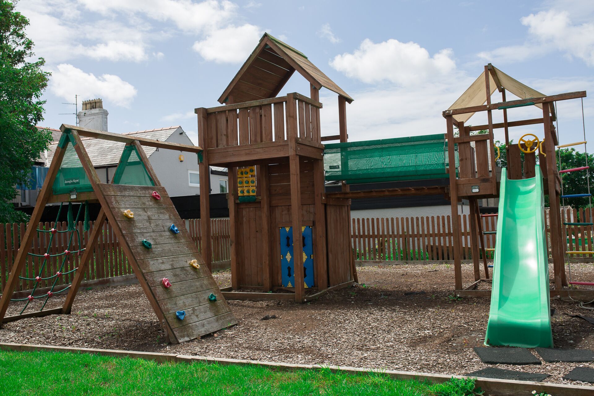 children’s play area – outdoor