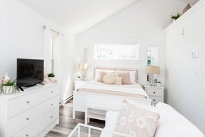 1 habitación, escritorio, tabla de planchar con plancha y wifi gratis