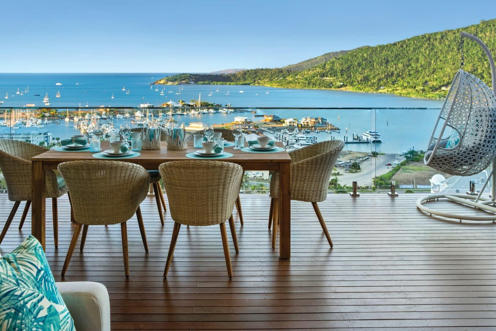 Relax & Daydream @ 2 Elementa