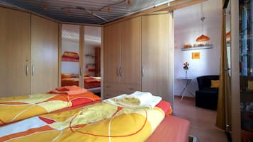 Comfort-Apartment | 3 Schlafzimmer, Allergikerbettwaren, individuell dekoriert