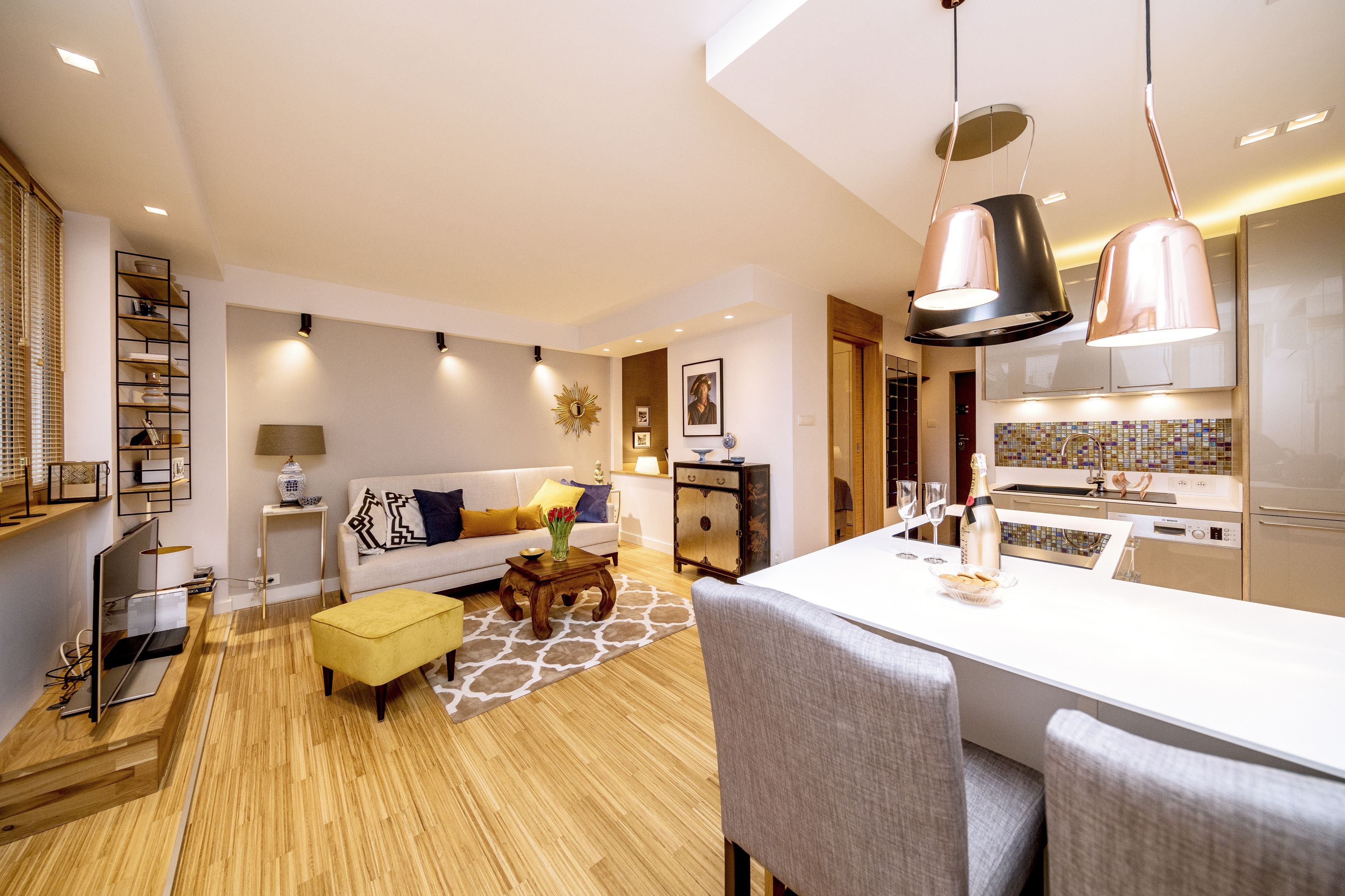 Leilighet – premium | Oppholdsområde | Flatskjerm-TV