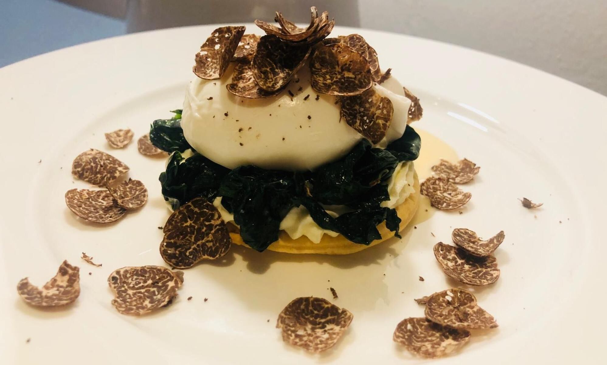 breakfast, lunch, dinner served; al fresco dining