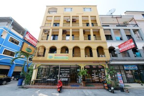 Exterior - OYO 520 Pattaya Cantina (Pattaya)