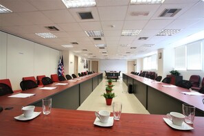 Meeting facility - GK Airport Suites - Free Shuttle by GK Hospitality Group (Markopoulo Mesogaias)