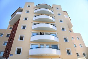 Front of property - GK Airport Suites - Free Shuttle by GK Hospitality Group (Markopoulo Mesogaias)