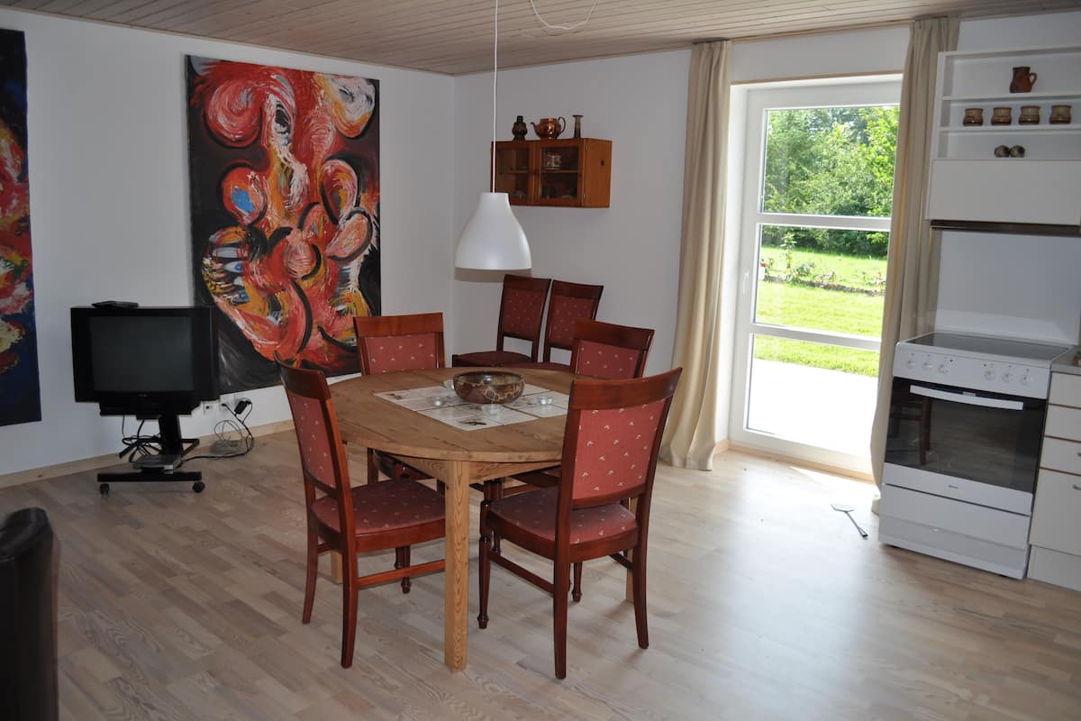 Standard Apartment, Multiple Beds, Non Smoking | Down comforters, pillowtop beds, soundproofing, iron/ironing board