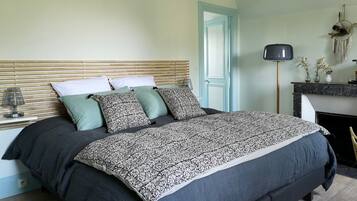 Room (Léonie) | Premium bedding, down comforters, individually decorated