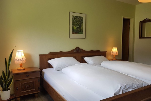 Doppelzimmer Hochkopf mit Dusche und WC