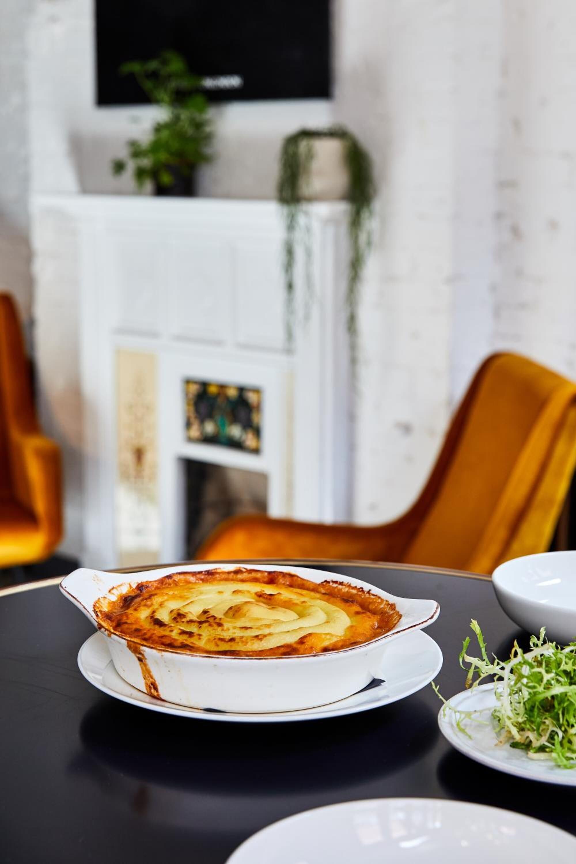 breakfast, lunch, dinner served; local and international cuisine