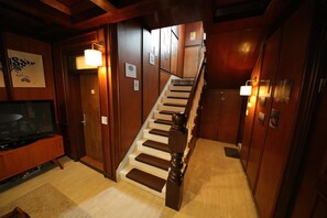 Staircase - Stitches House - Hostel (Seoul)