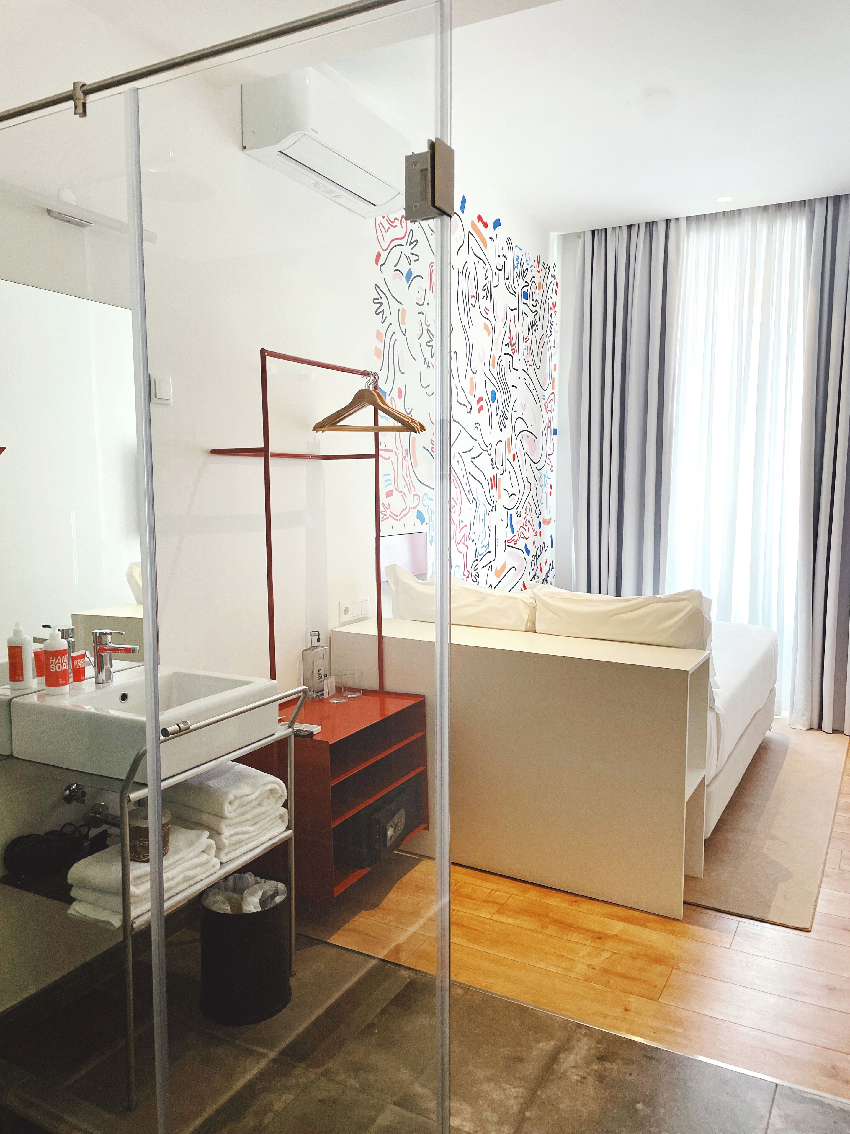 Small Artist Room | 客房景觀