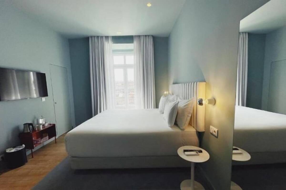 Een kluis op de kamer, verduisterende gordijnen, geluiddichte muren