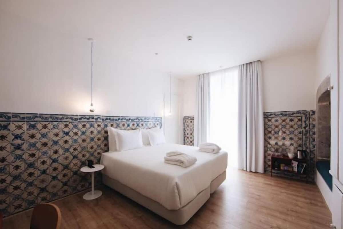 In-room safe, blackout drapes, soundproofing, iron/ironing board