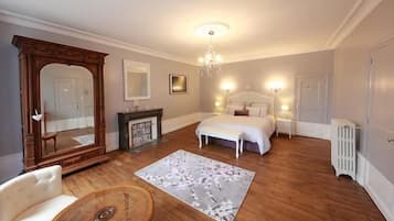 Classic Double Room (Lorelei) | Premium bedding, memory foam beds, individually decorated