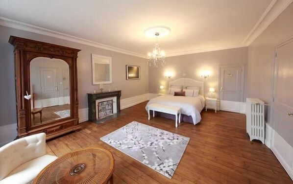 Classic Double Room (Lorelei)