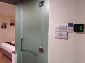 Deluxe Room, No Windows