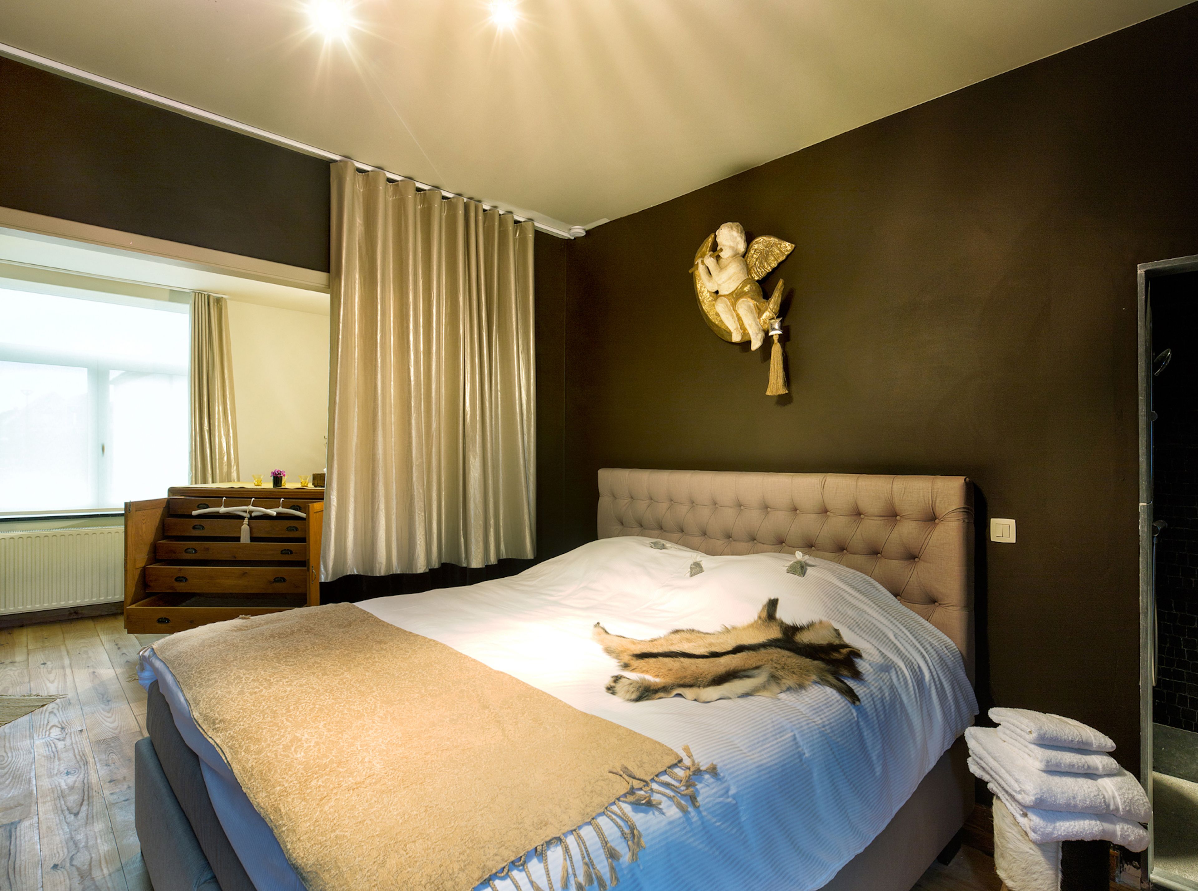 Suite | Bilik Mandi | Gabungan pancuran/tab mandi, kelengkapan dandanan diri percuma 