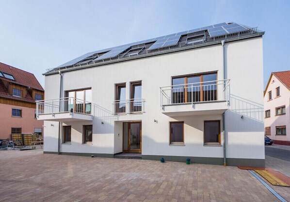 Front of property - Elmis Boardinghouse (Heddesheim)