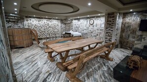 Bastu, bubbelpool, ångbastu, varma källor/mineralkällor och lerbad
