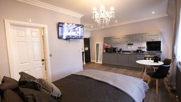 Luxury Apartment (Maddermarket Theatre) | Living area | Smart TV