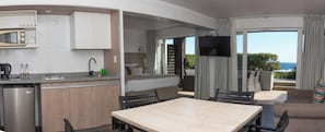 Superior Apartment, 1 Queen Bed, Beach View (3 people) | View from room - Hotel Mae (Puchuncavi)