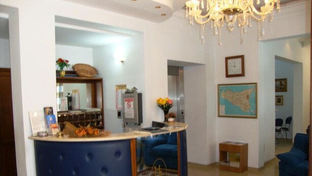 Reception - Hotel Aosta (Erice)