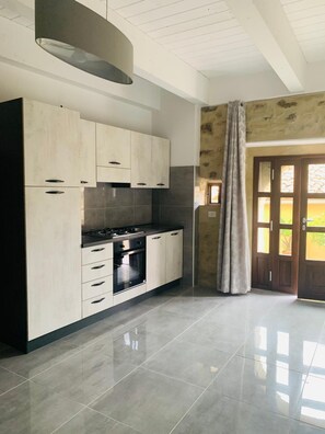 Televisión de pantalla plana