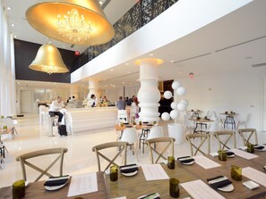 Bar (on property) - Studio in a 5 Hotel - City View - Pool w DJ #425 (Miami Beach)