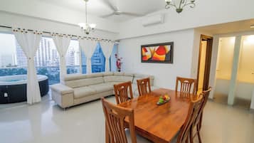 Superior Apartment, 2 Bedrooms | Blackout drapes, iron/ironing board, free WiFi