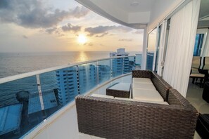 Deluxe-Penthouse, 4 Schlafzimmer | Terrasse/Patio