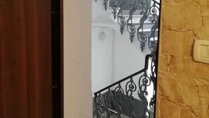 Unclassified image, 3 of 38, button - Cusmano Residence (Catania)