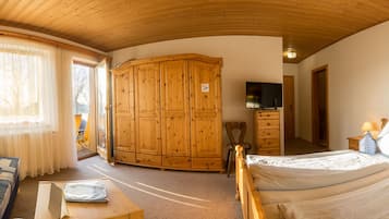 Desk, iron/ironing board, free WiFi, bed sheets